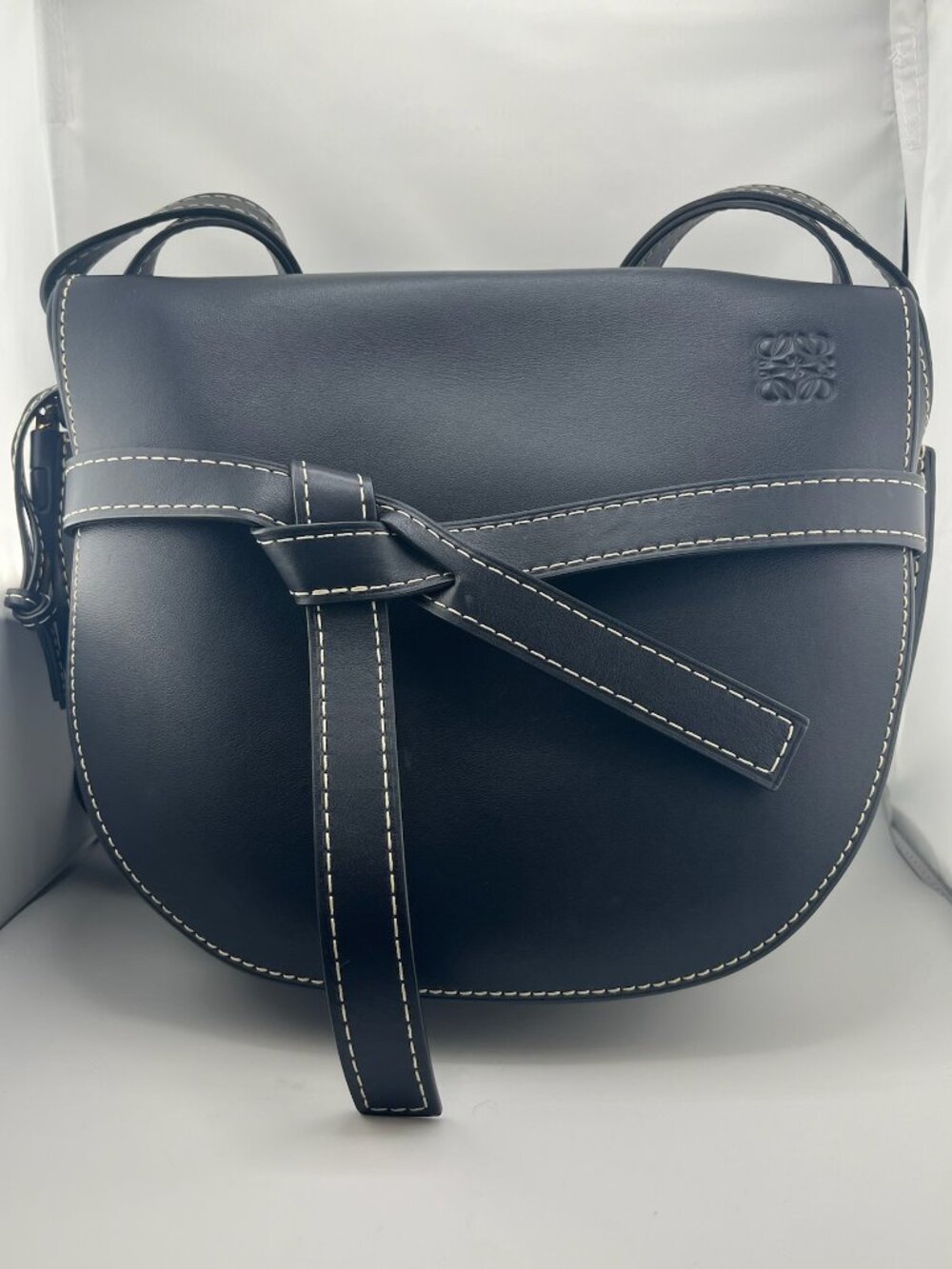 #R19 Loewe Black Shoulder Bag